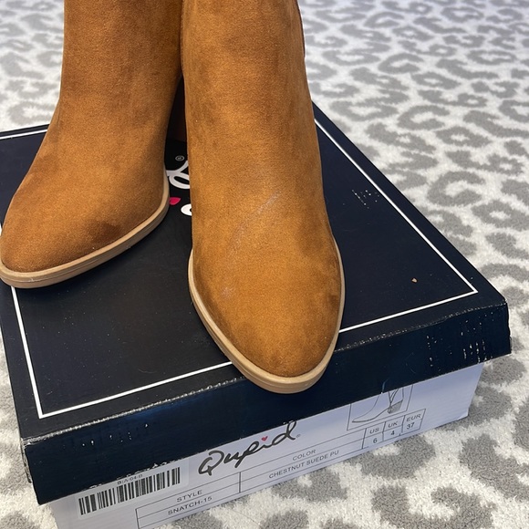 🌟Womens Snatch Chestnut Booties🌟 - Picture 4 of 8